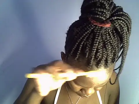Snapshot of Sweet_lavenda chatting on June 19, 2026, 7:23 am Sweet lavenda online show from June 19, 2026, 7:23 am