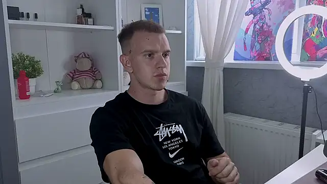 Max Kunn online show from June 27, 2026, 12:22 pm