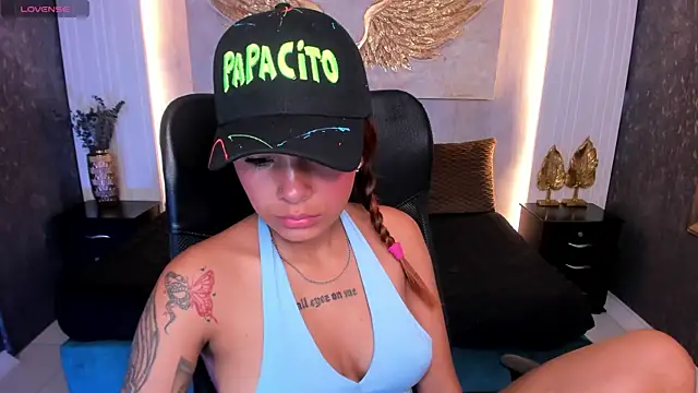 Snapshot of Candy_Lyn_ chatting on July 16, 2026, 3:34 am Candy Lyn online show from July 16, 2026, 3:34 am