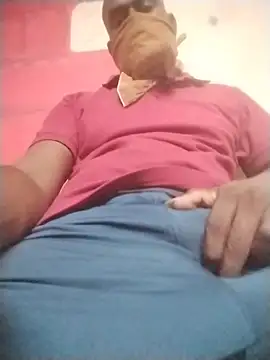 Snapshot of bossmagi chatting on November 15, 2025, 3:30 pm bossmagi online show from November 15, 2025, 3:30 pm