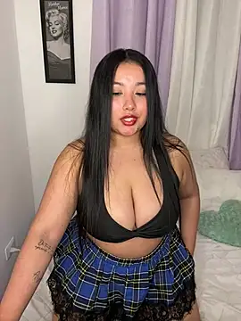 Hinata 99 online show from May 26, 2026, 3:57 am