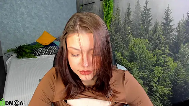 Maya-Mimi online show from June 18, 2026, 1:06 am