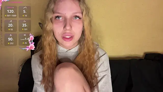 xXMelanieseXx online show from June 23, 2026, 6:06 pm