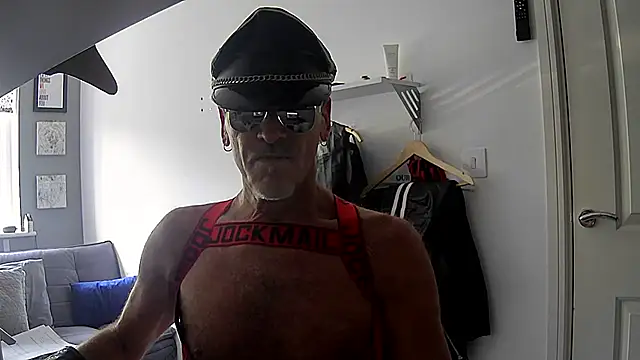 NottsLeather online show from May 26, 2026, 9:49 am