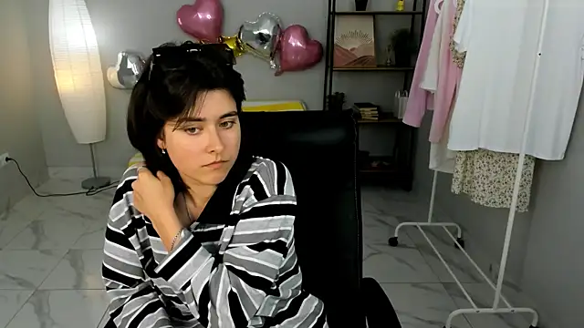 Barbara Little online show from May 29, 2026, 1:42 pm