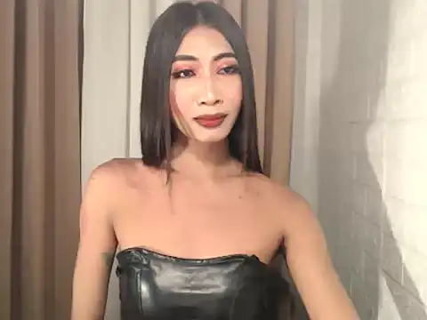 Snapshot of ashley_cummers chatting on July 24, 2026, 12:25 pm ashley cummers online show from July 24, 2026, 12:25 pm