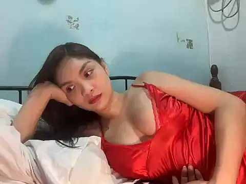Amarahjohnson online show from May 27, 2026, 8:33 am