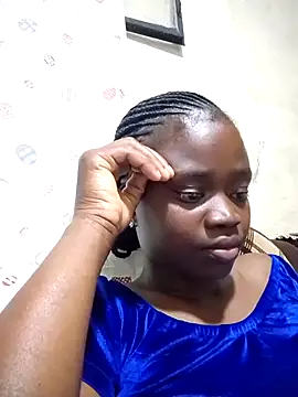 Snapshot of Carinasweets chatting on July 7, 2026, 1:37 pm Carinasweets online show from July 7, 2026, 1:37 pm