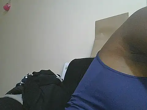 Snapshot of sexylittleprincess1 chatting on June 13, 2026, 1:14 am sexylittleprincess1 online show from June 13, 2026, 1:14 am