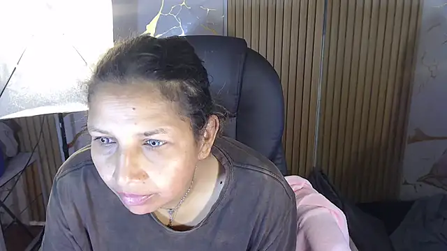 Snapshot of Danna_Sg chatting on July 15, 2026, 6:40 am Danna Sg online show from July 15, 2026, 6:40 am
