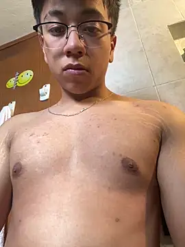 edxxxz online show from May 28, 2026, 9:01 pm