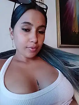 shantall cute online show from July 16, 2026, 6:36 pm