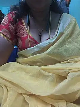 Snapshot of Tamil-kaviya98 chatting on June 20, 2026, 5:27 pm Tamil-kaviya98 online show from June 20, 2026, 5:27 pm