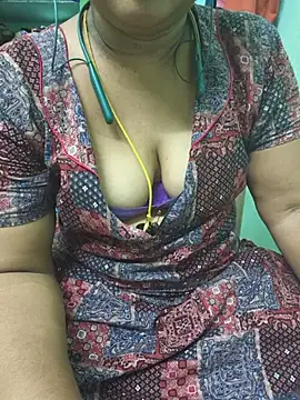 Snapshot of Tamil-kaviya98 chatting on July 2, 2026, 8:31 am Tamil-kaviya98 online show from July 2, 2026, 8:31 am