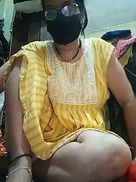 Snapshot of hi-bhabhi chatting on June 11, 2026, 8:45 am hi-bhabhi online show from June 11, 2026, 8:45 am