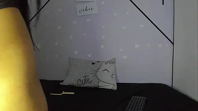 AmaiaHarpper online show from August 7, 2026, 12:29 pm