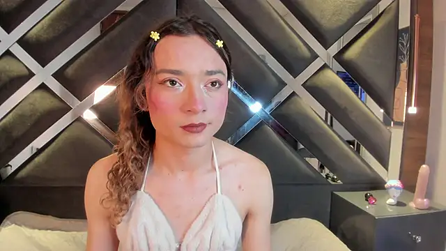 SeleneValmont online show from June 16, 2026, 5:59 pm