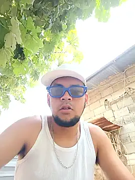 master hairypig2 online show from June 1, 2026, 4:41 pm