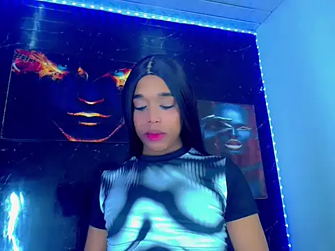 SaramyBigcock online show from June 18, 2026, 5:19 am