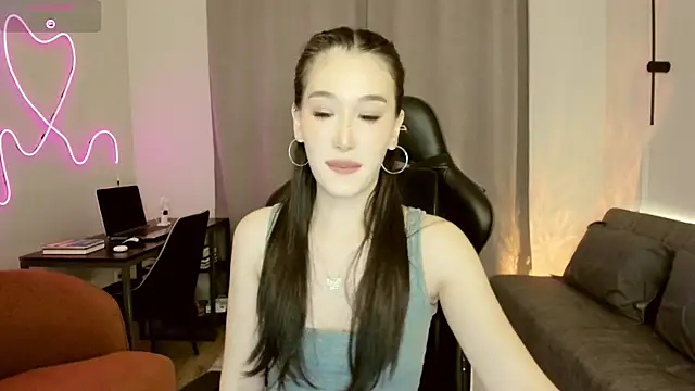 lilly mighty online show from July 1, 2026, 5:12 pm