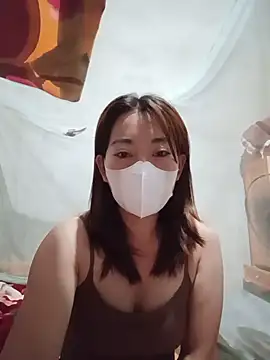 -Trinina- online show from June 20, 2026, 6:54 pm