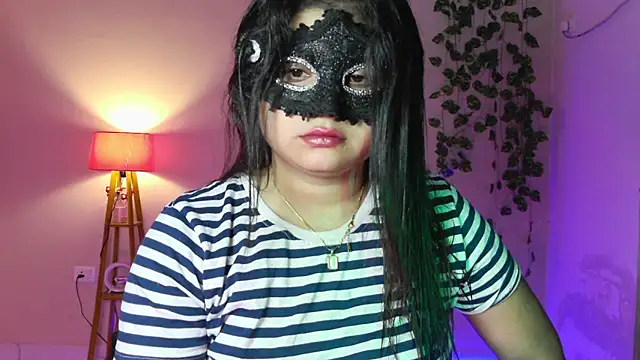 Red Heart  online show from July 13, 2026, 6:00 pm