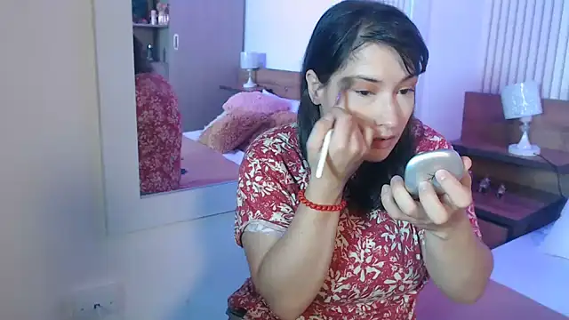 ValentinaGreyy online show from June 9, 2026, 9:59 pm