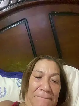rosanna78322 online show from June 16, 2026, 2:36 am