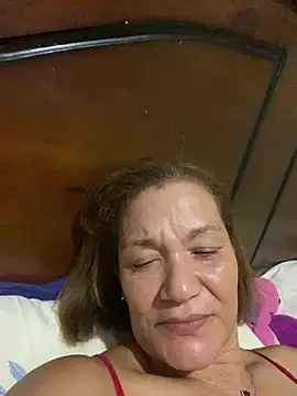 rosanna78322 online show from June 18, 2026, 10:58 pm