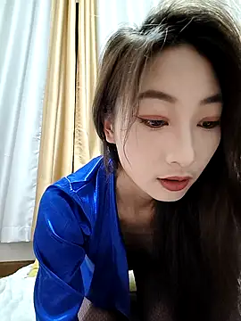 Snapshot of Aloe-20 chatting on June 18, 2026, 6:34 pm Aloe-20 online show from June 18, 2026, 6:34 pm