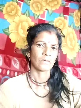 Snapshot of Cut_umang74 chatting on June 14, 2026, 9:28 pm Cut umang74 online show from June 14, 2026, 9:28 pm