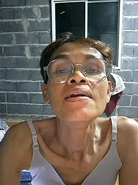 Snapshot of sexynoty69 chatting on July 6, 2026, 2:03 pm sexynoty69 online show from July 6, 2026, 2:03 pm