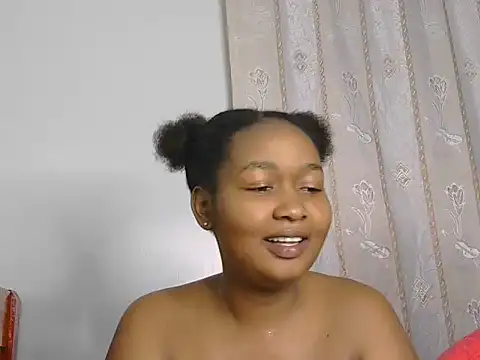 Snapshot of brownsugar_booty chatting on June 20, 2026, 12:03 am brownsugar booty online show from June 20, 2026, 12:03 am