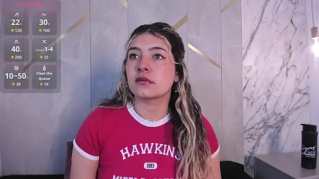 Snapshot of ChloeBelle_ chatting on June 21, 2026, 12:30 pm ChloeBelle online show from June 21, 2026, 12:30 pm