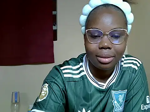Snapshot of Choral_Blue chatting on July 11, 2026, 12:30 pm Choral Blue online show from July 11, 2026, 12:30 pm