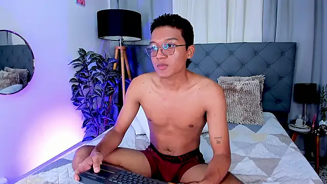 Snapshot of Camilo_Santoss chatting on June 19, 2026, 12:53 pm Camilo Santoss online show from June 19, 2026, 12:53 pm