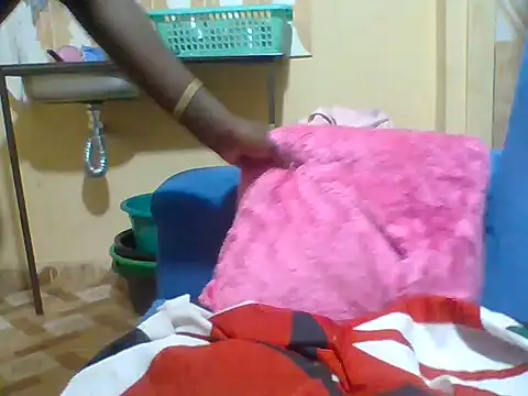 Snapshot of Skylark612 chatting on June 28, 2026, 12:16 am Skylark612 online show from June 28, 2026, 12:16 am