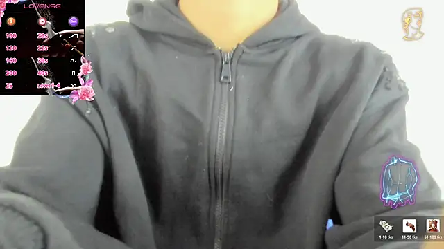 Snapshot of Maximiliano_Young chatting on June 20, 2026, 12:08 pm Maximiliano Young online show from June 20, 2026, 12:08 pm