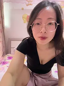 Snapshot of TangTang0530 chatting on July 2, 2026, 9:48 am TangTang0530 online show from July 2, 2026, 9:48 am