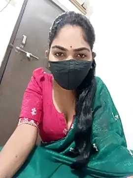savita97567 online show from June 14, 2026, 2:24 am