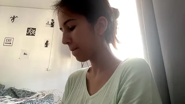 SindyKay online show from July 14, 2026, 5:23 am