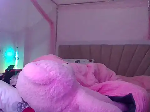 Snapshot of Xannaxx_ chatting on July 13, 2026, 3:20 am Xannaxx online show from July 13, 2026, 3:20 am