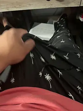 BIGPOPPSFORYOU online show from May 31, 2026, 3:36 am