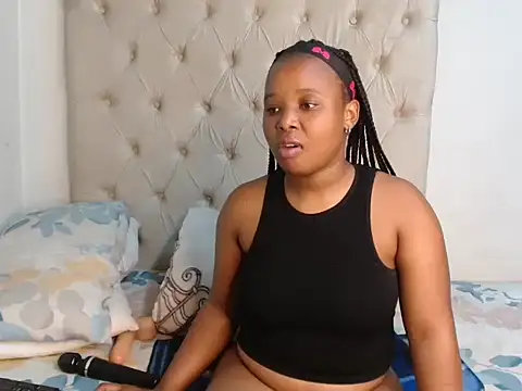 Lihle 00 online show from June 24, 2026, 3:11 pm