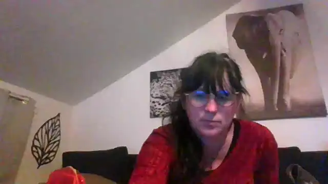 Snapshot of sexujuly88 chatting on November 9, 2025, 10:19 pm sexujuly88 online show from November 9, 2025, 10:19 pm