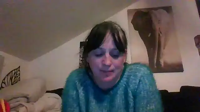 Snapshot of sexujuly88 chatting on November 28, 2025, 10:45 pm sexujuly88 online show from November 28, 2025, 10:45 pm