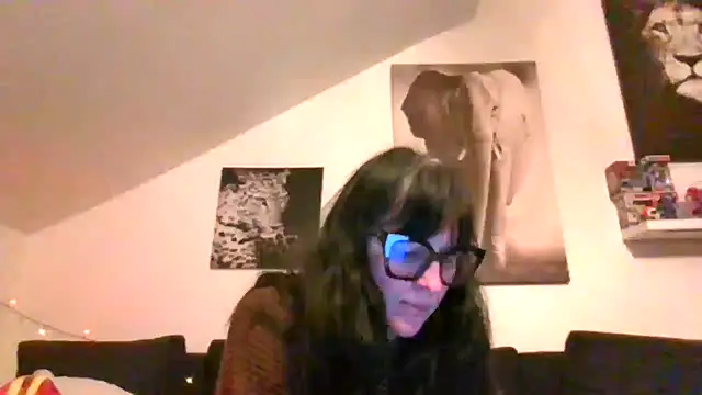 Snapshot of sexujuly88 chatting on January 12, 2026, 12:05 am sexujuly88 online show from January 12, 2026, 12:05 am