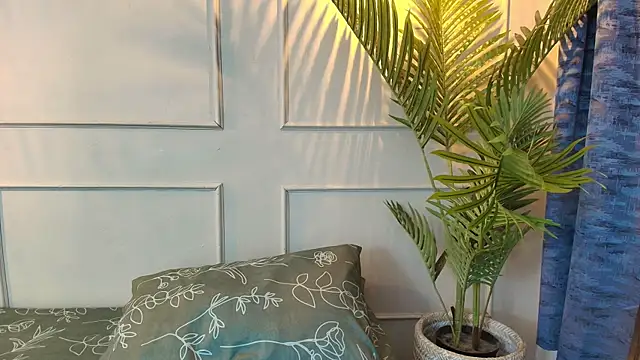 Eman Wave online show from July 16, 2026, 7:42 pm