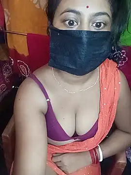 Sayanichatterjee024 online show from July 20, 2026, 5:26 pm
