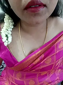 Snapshot of Anushka_tamil_kannada chatting on July 6, 2026, 6:10 am Anushka tamil kannada online show from July 6, 2026, 6:10 am